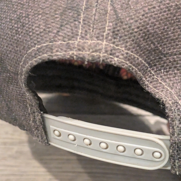 RARE! Grassroots California Phil Lewis Art The Electric Fox Snapback Hat Cap - Picture 4 of 7